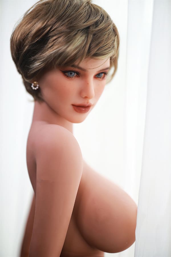 5.2ft /158cm Big Breast Sexy Lovely Doll - Emilia